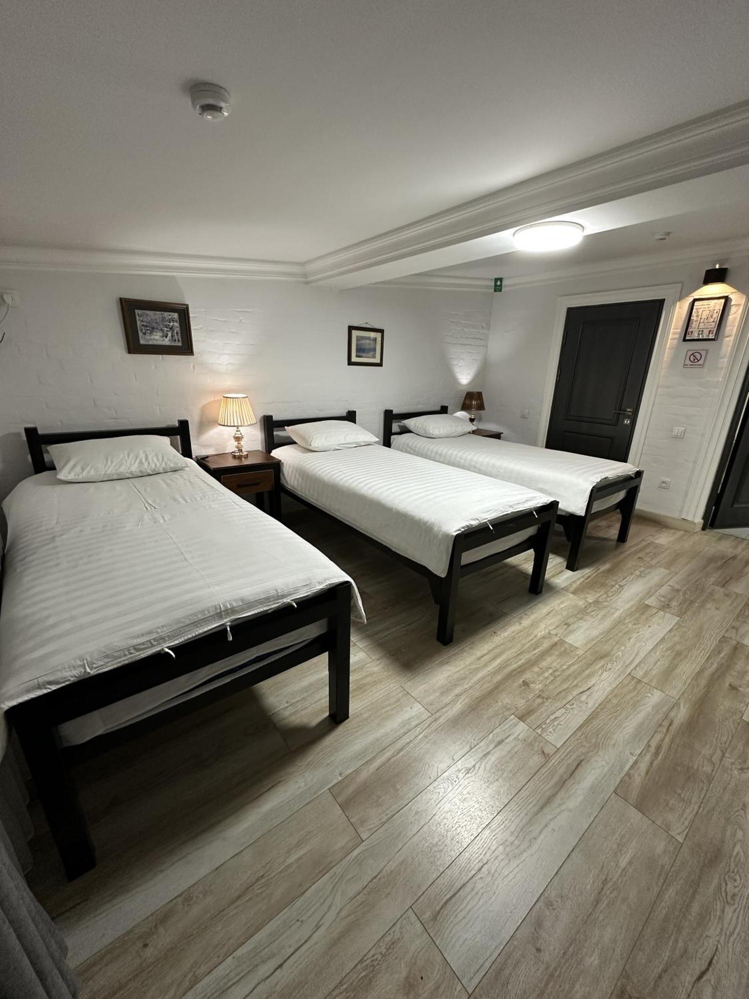 Nest Inn Tasjkent Buitenkant foto